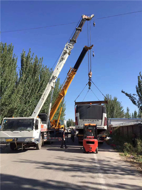 郁南县港口集装箱搬运案例